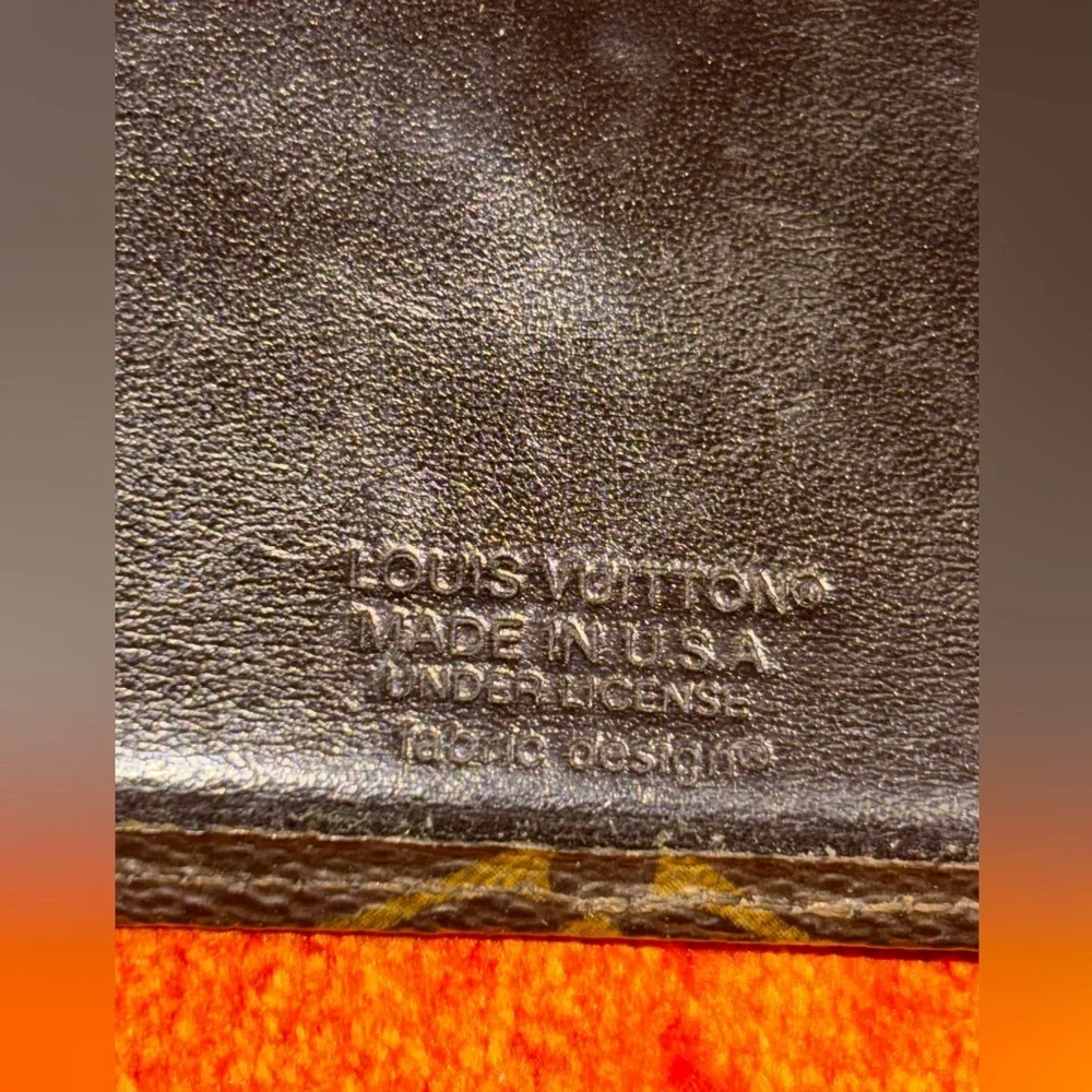 Louis Vuitton Black and Brown Wallet​​ - Picture 11 of 13